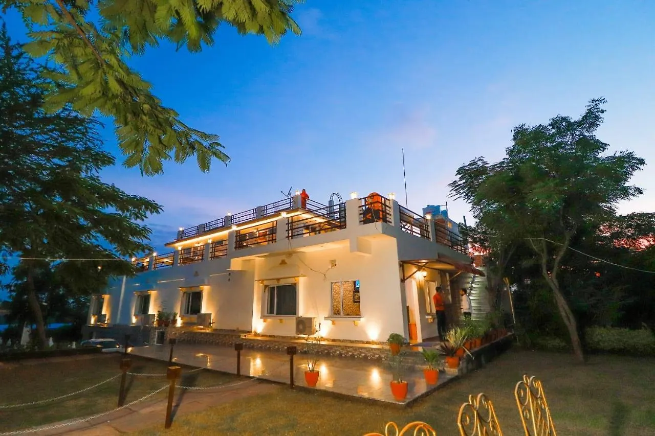 Hotel The Lavit Malhar Inn. Udaipur